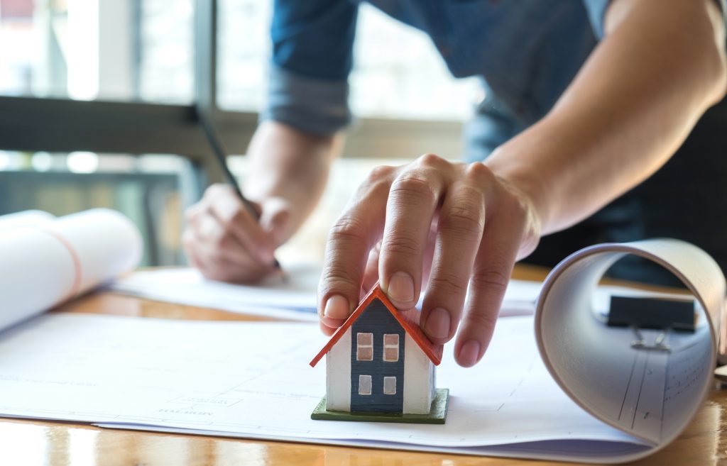 Understanding Roofing Costs and Rules in Florida