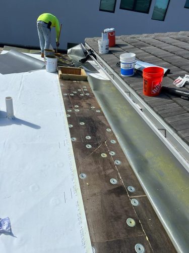 ASAP-Roofing-Contractor-Residential-TPO-Roofing-Installation-1